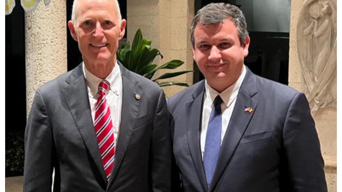 eugen-tomac-si-rick-scott_95174800