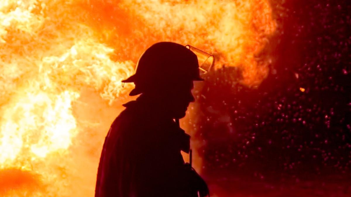 incendiu-bloc-sectorul-5_58578600