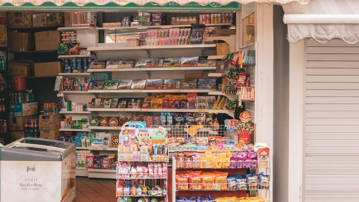 magazinele-mici-alternativa-la-supermarket_47358700