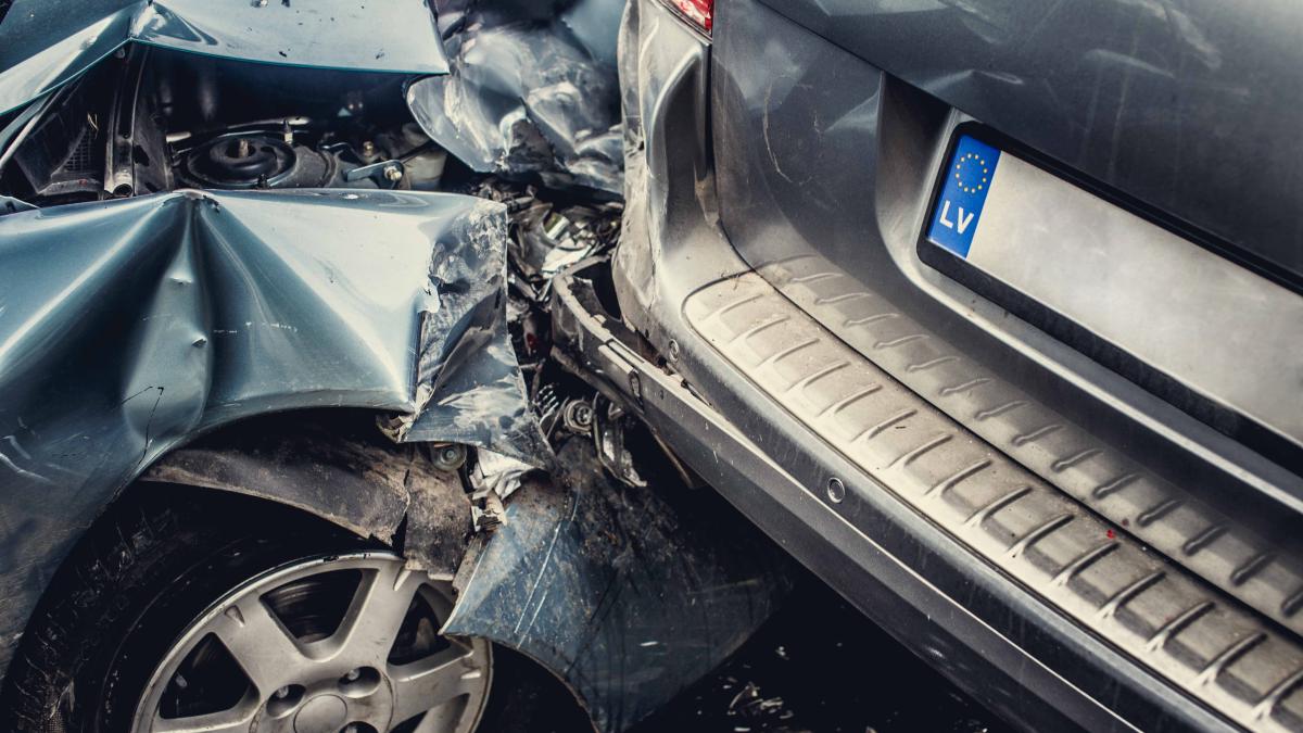 accidente-pe-banda-rulanda--astazi--22-martie-2023--pe-soselele-din-romania--zece-persoane-implicate--dintre-care-3-ranite-si-una-decedata_73618600