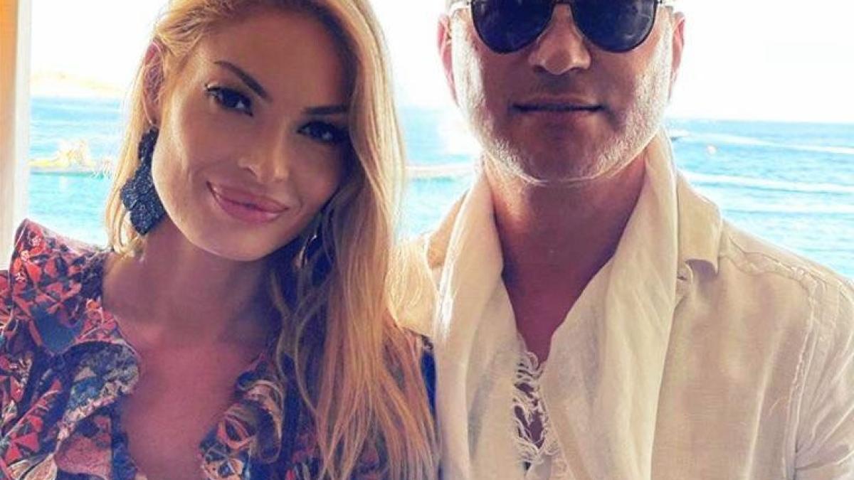 viata-in-casnicie-este-o-provocare--valentina-pelinel--despre-lupta-pentru-relatia-cu-borcea-am-avut-de-infruntat-dificultati-si-situatii-tensionate_21685700