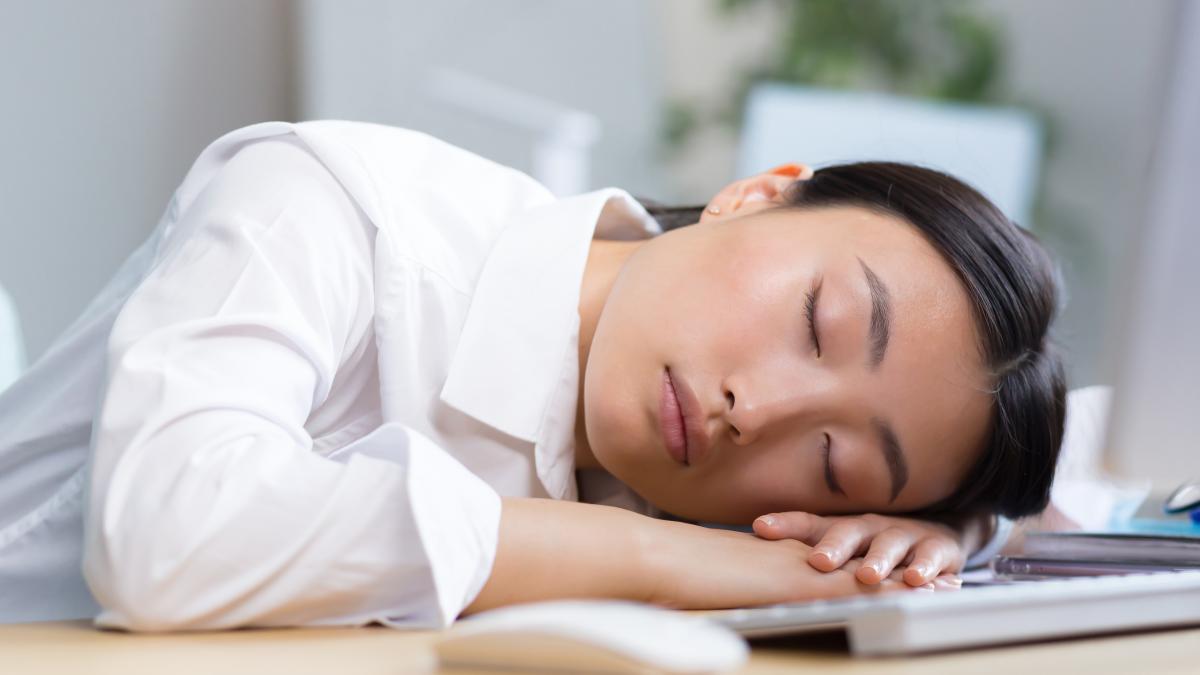somnul-la-locul-de-munca_88689300