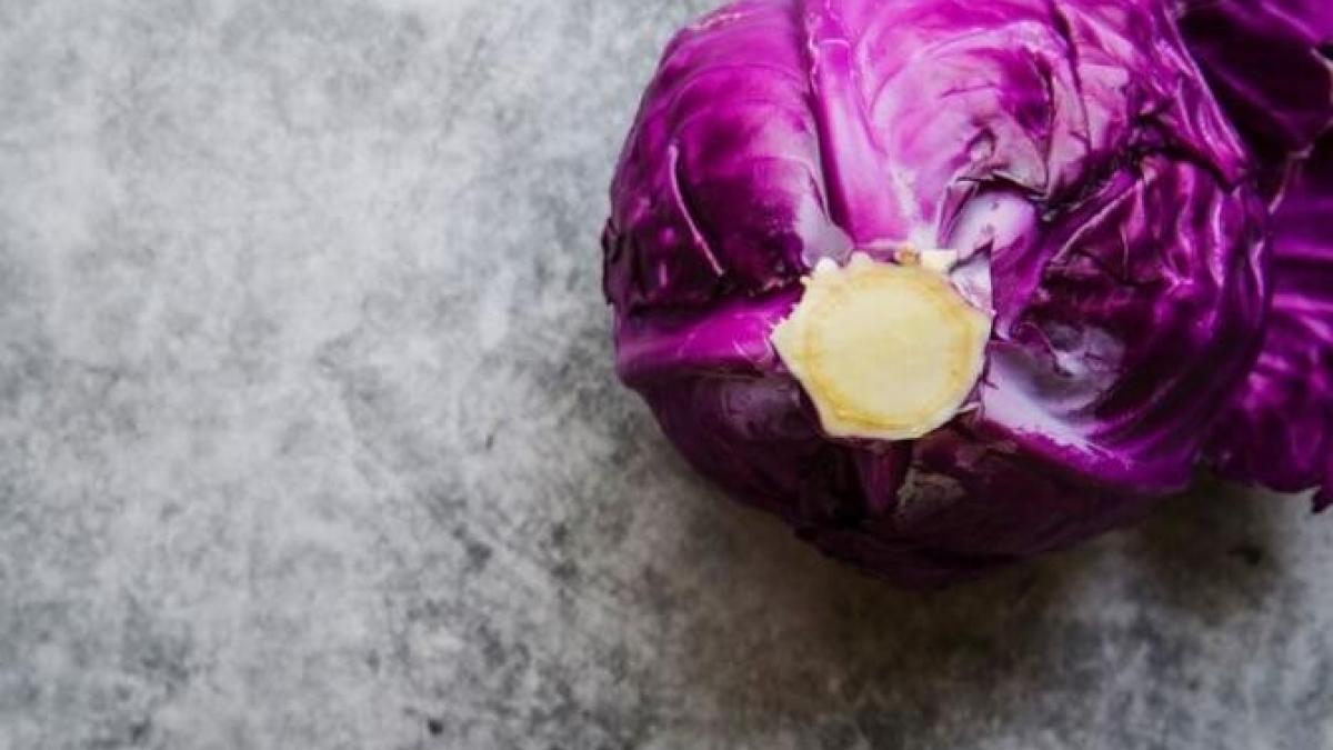 sarmale-asiatice-din-varza-rosie--o-mancare-exotica--care-te-va-cuceri_43520800