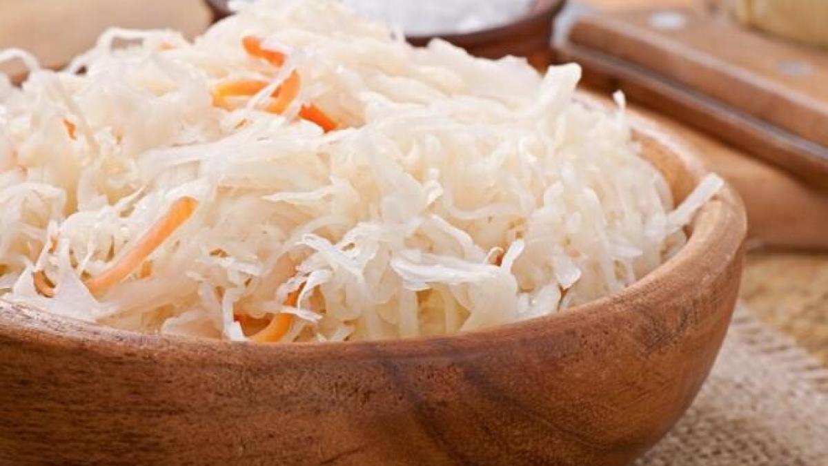 varza-calita-va-avea-un-gust-deosebit--adauga-un-ingredient-banal-din-bucatarie_53058400