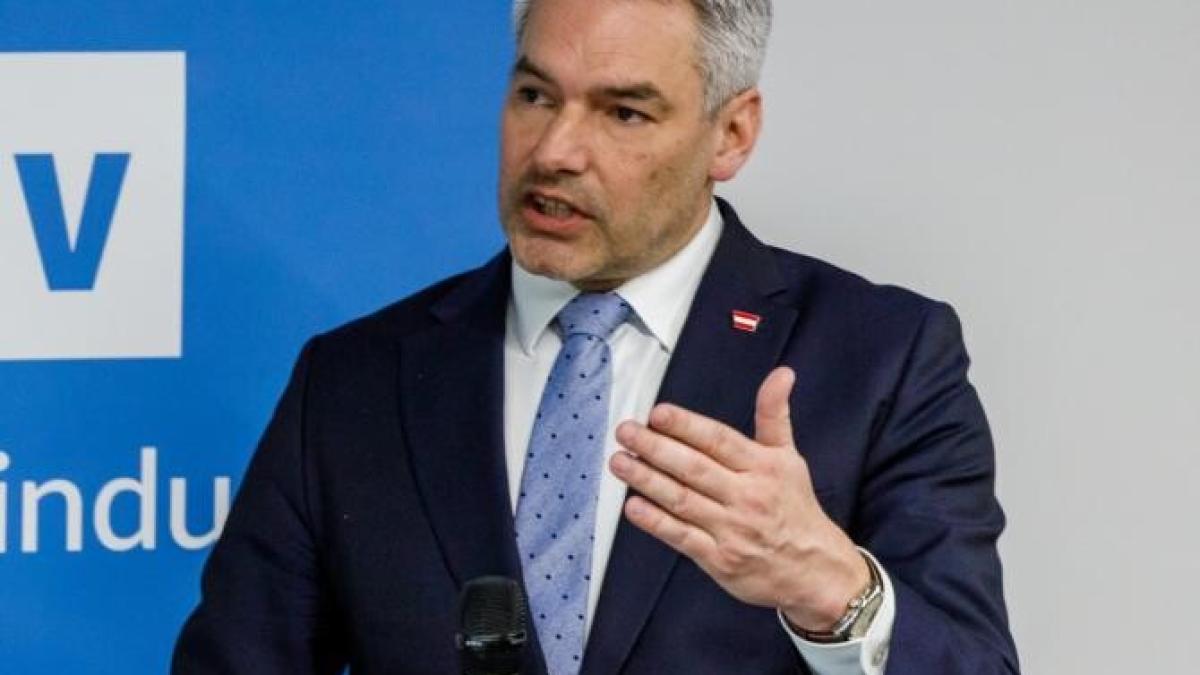 nehammer-spune-ca-nu-planuieste-sa-se-ajunga-la-anticipate-in-austria_49169500