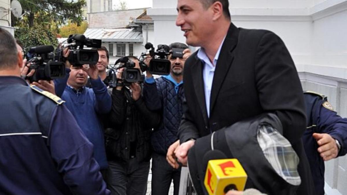 cioaca-elodia-ghinescu_76678700