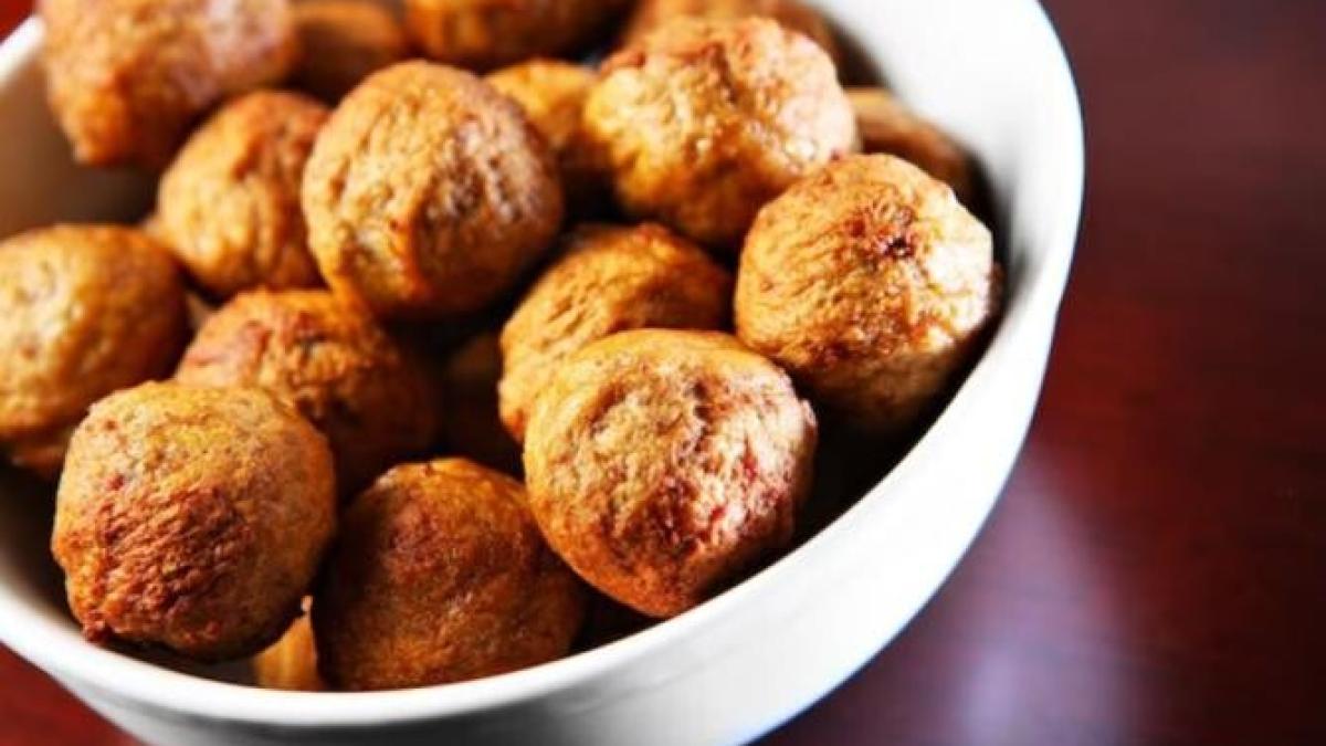 chiftelele-vor-fi-suculente--iar-crusta-lor-va-fi-crocanta--adauga-un-ingredient-secret-in-carnea-tocata_00411500