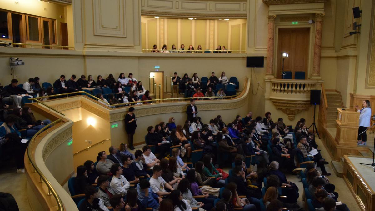 ziua-autorilor-europeni--lansata-in-aula-bibliotecii-centrale-universitare-carol-i_09610000