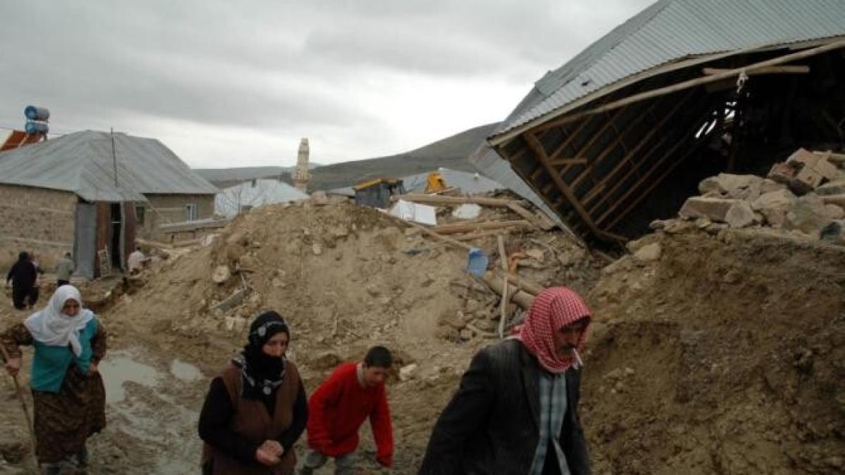 vizita-ministrului-grec-in-turcia_77075600