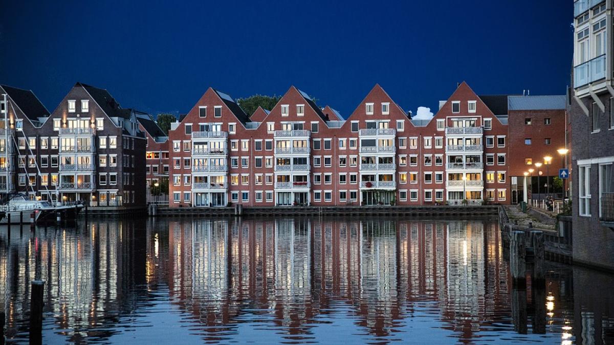 olanda-cazare-turist-roman_06770000