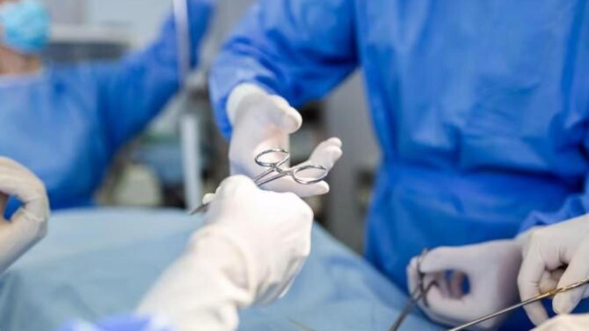 transplant-hepatic-la-un-pacient-de-14-ani--efectuat-de-medicii-de-la-spitalul-clinic-de-urgenta-pentru-copii-grigore-alexandrescu_75934300