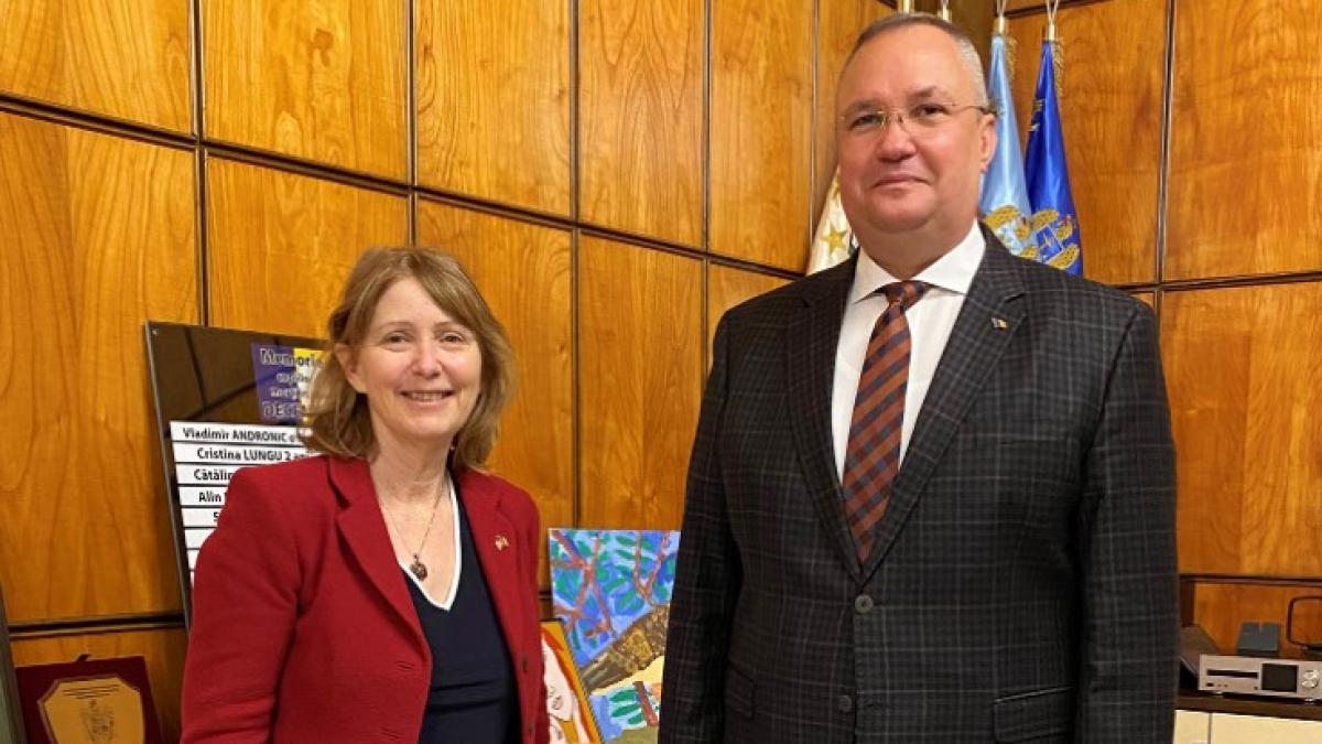 nicolae-ciuca-kathleen-kavalec_78747100