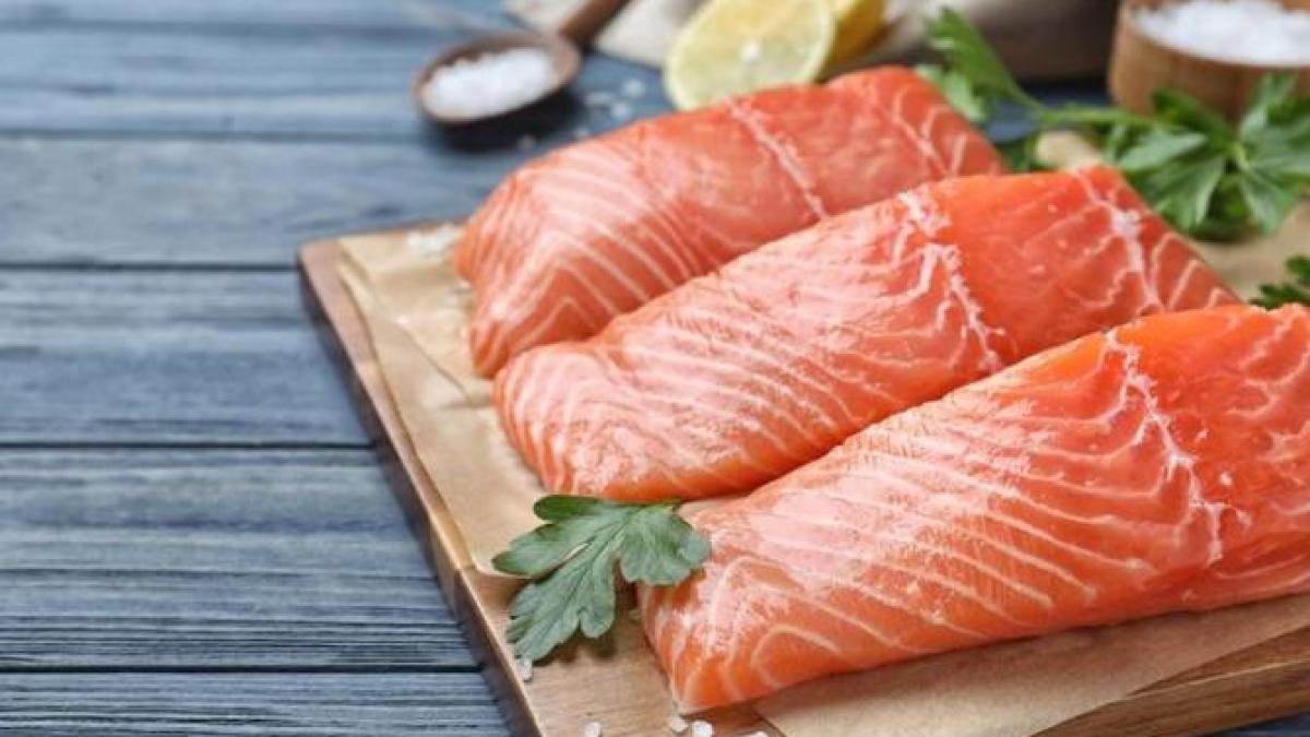 rulouri-de-peste-la-cuptor--o-gustare-eleganta--gata-in-35-de-minute_70802400