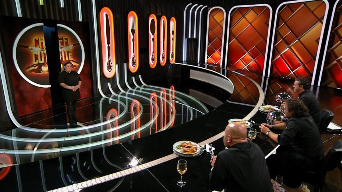 nu-mi-cunosc-parintii--mama-s-a-sinucis-si-tatal-m-a-abandonat--concurenta-la-chefi-la-cutite--poveste-cutremuratoare-am-dormit-si-in-parc-si-in-scari-de-bloc-1_04408300