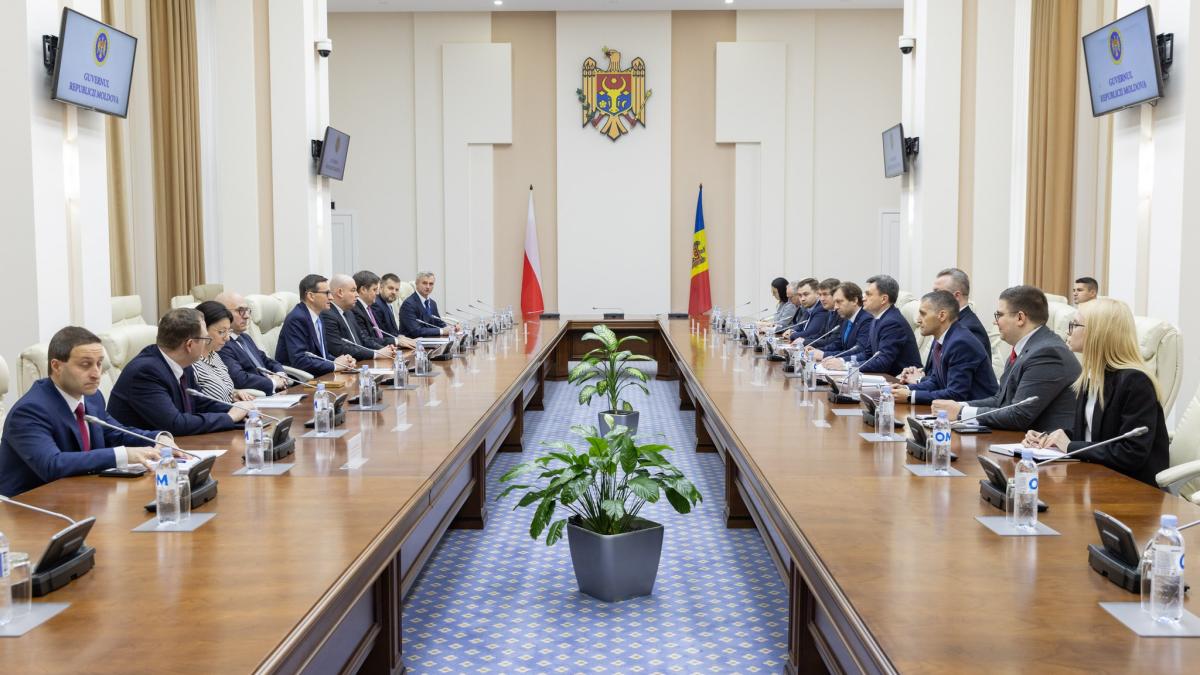 moldova-nato-moscova-geoana_20740800