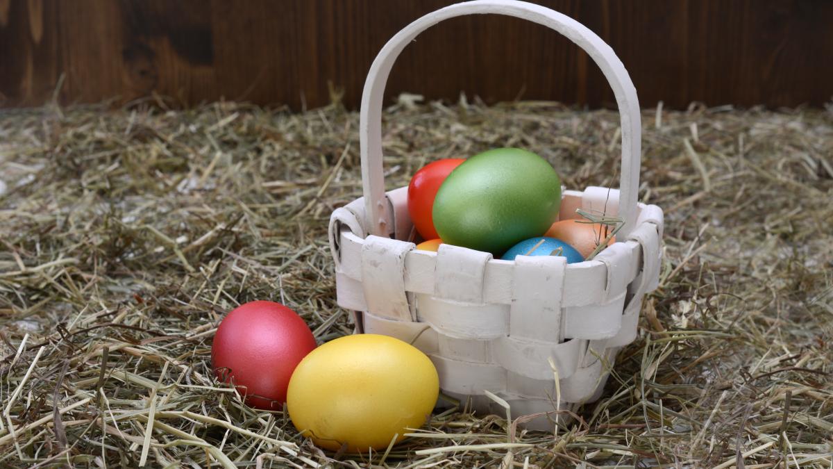 de-ce-ciocnim-oua-de-pasti--ce-semnifica-acest-obicei_73410800