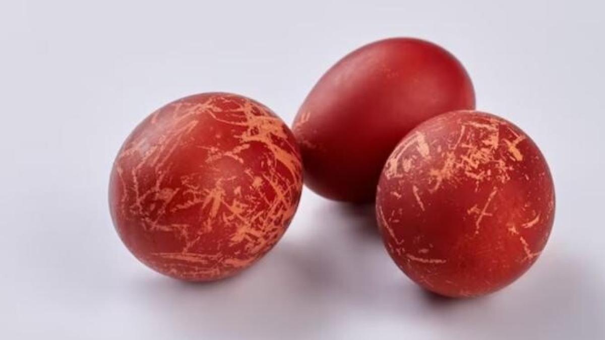 ce-trebuie-sa-faci-cu-coaja-oualor-rosii-sfintite--nu-o-poti-arunca_24547800