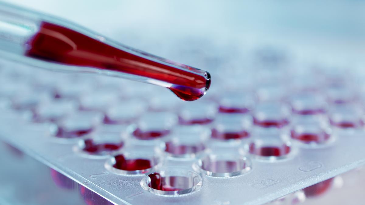 horizontal-science-banner-with-glass-containers_22556300