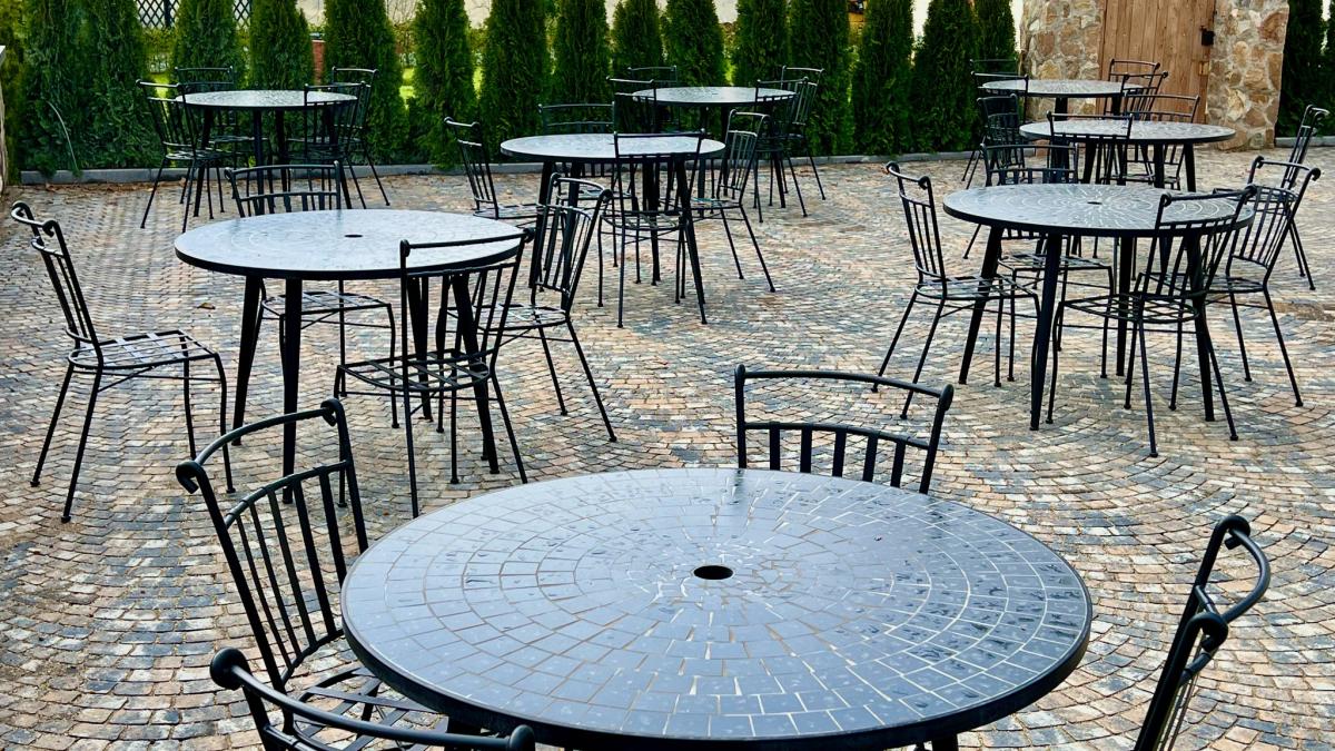 casa-ceaiului-de-pe-domeniul-regal-savarsin--deschisa-pentru-public--programul-de-vizite--in-articol_86771300