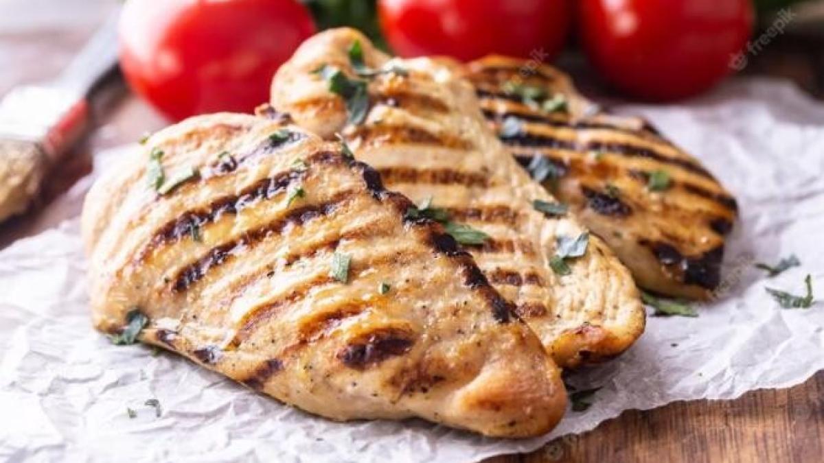 pieptul-de-pui-va-fi-moale-si-suculent--doar-gospodinele-cu-experienta-cunosc-cum-sa-l-prepare-corect_25989500
