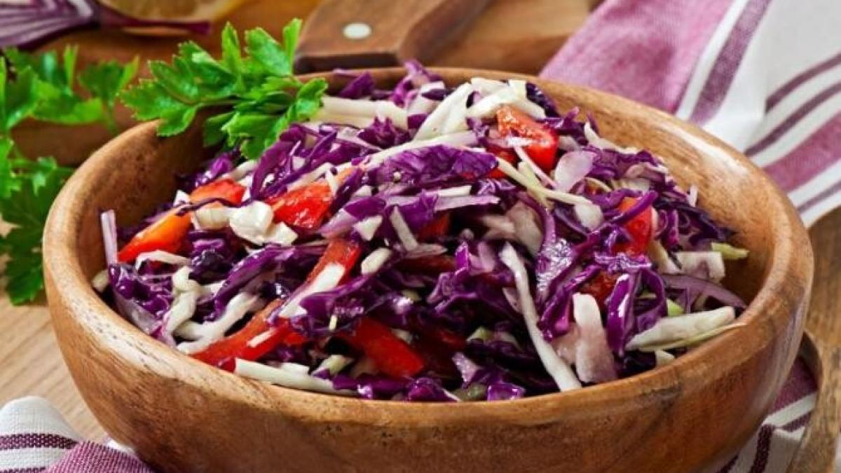 salata-din-varza-rosie--plina-de-nutrienti--o-reteta--din-bucataria-asiatica_50261000
