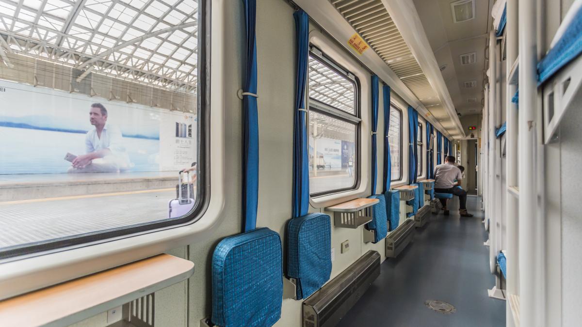 tren-calatori_00422200