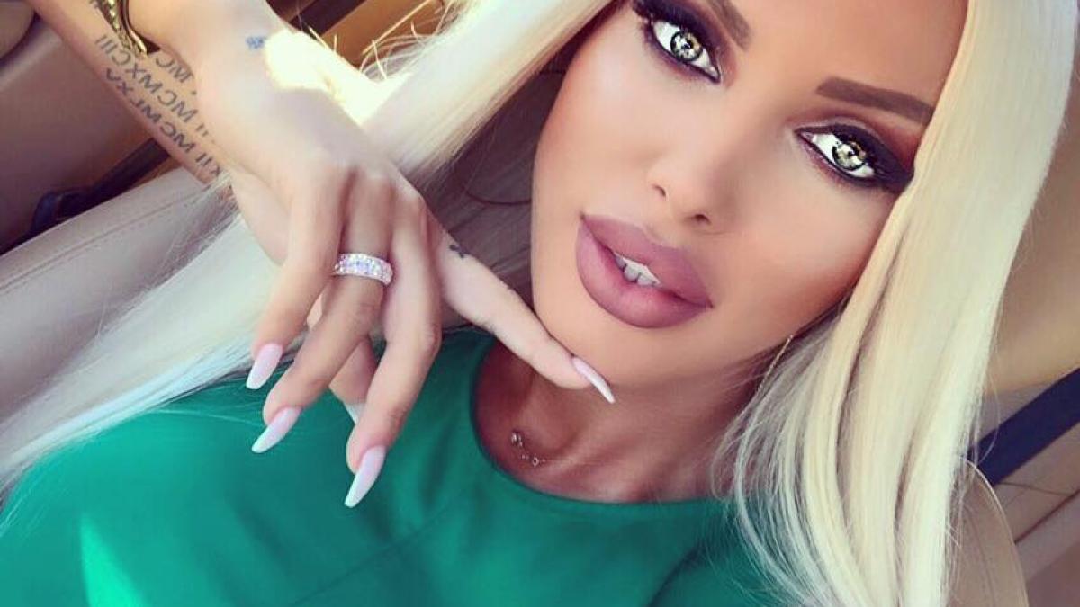 loredana-chivu-batuta_53443500