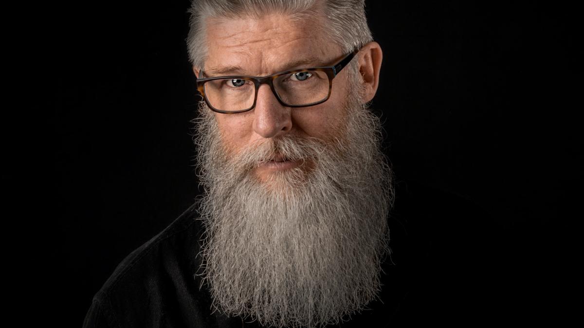 motivul-pentru-care-parul-oamenilor-albeste_11634200