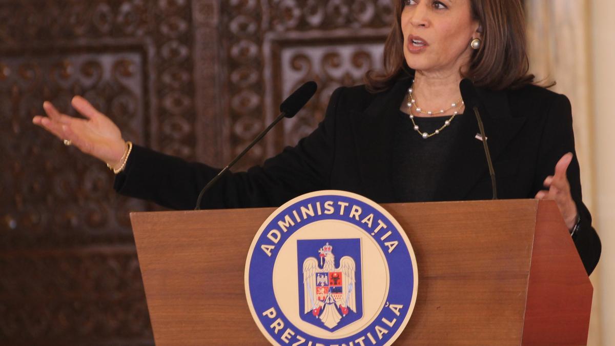 kamala-harris-a-fost-implicata-intr-un-accident_21216800