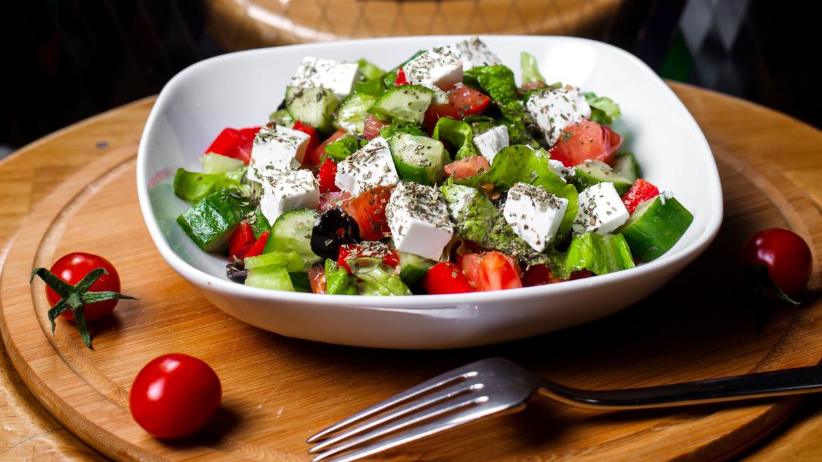 cele-mai-bune-salate-din-lume--trei-variante-bulgaresti-se-afla-pe-primele-pozitii---retetele_89400400