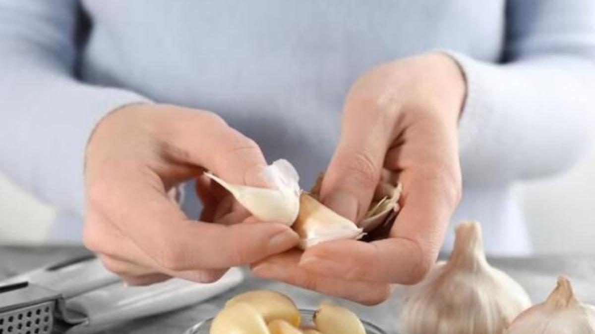 cum-ar-trebui-sa-fie-consumat-de-fapt-usturoiul--greseala-pe-care-ai-facut-o-mereu_70869300