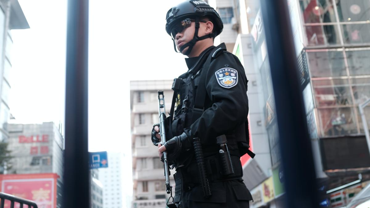 china-interzice-cetatenilor-straini-sa-paraseasca-tara_18925900