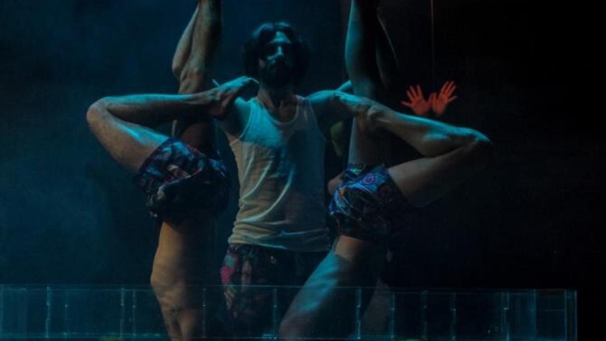 balerinele-acvatice---teatrul-metropolis1_34057800