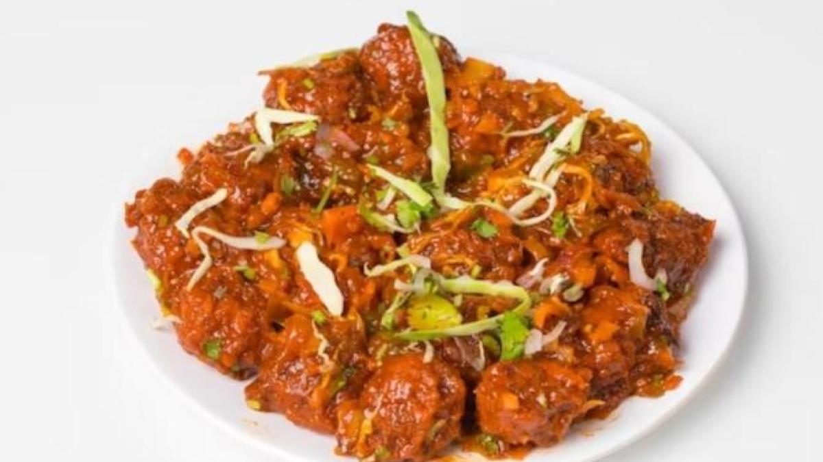 conopida-in-aluat--in-stil-oriental--reteta-unui-preparat-aromat-si-picant_99729600