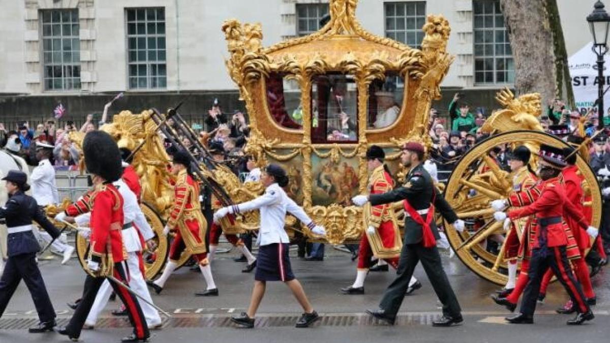 caleasca-aur-rege-charles_79979600