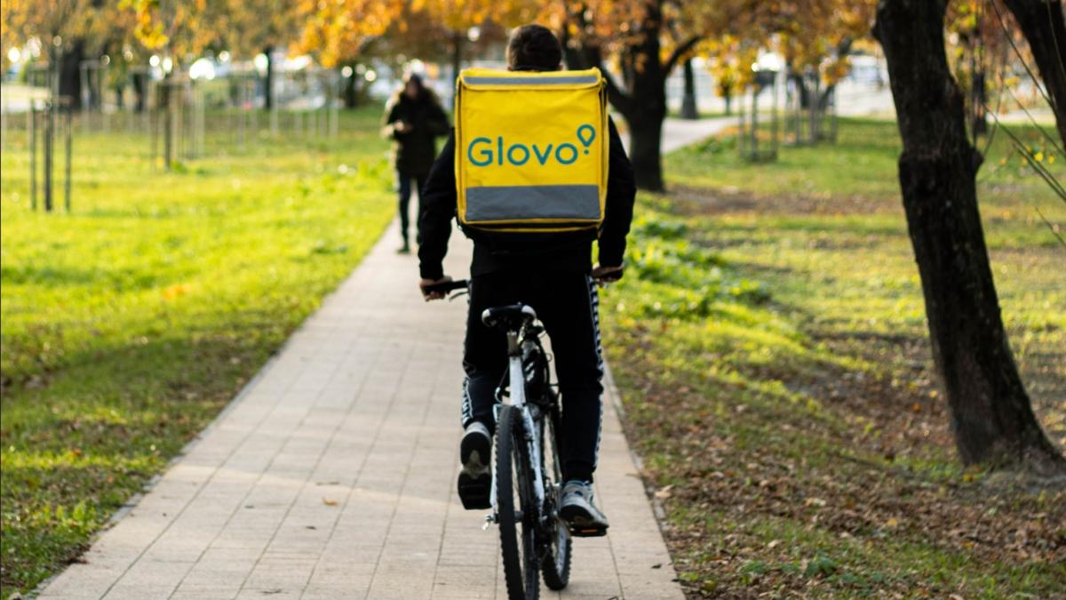 problema-cu-curierii_81950100