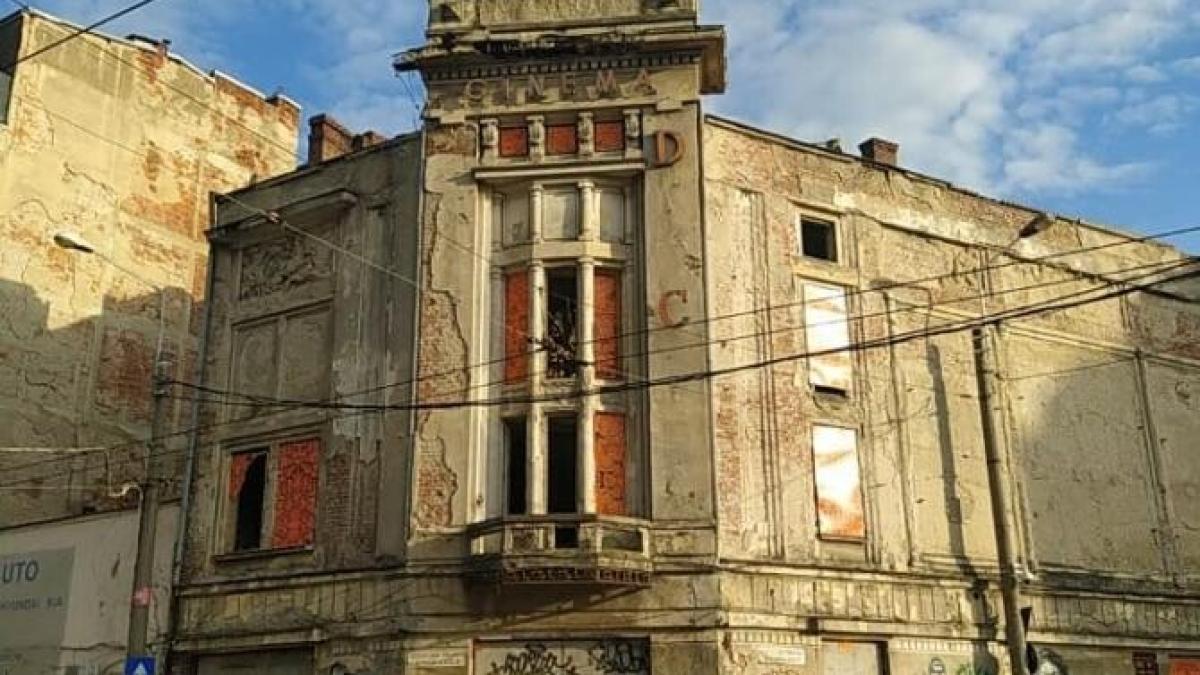 hanul-solacolu-vs--palatul-stirbei--vila-ormolu--casino-victoria-3_10681200