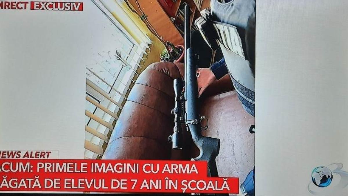 copil-de-7-ani--prins-cu-o-arma-de-tip-airsoft-la-o-scoala-din-constanta_45266800