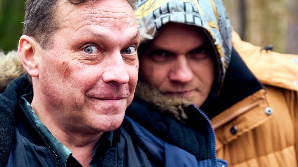 este-un-agramat--o-canalie-simpatica--george-ivascu-da-din-casa-despre-serialul-clanul-va-veni-regizor--in-urmatorul-sezon-1_05428100