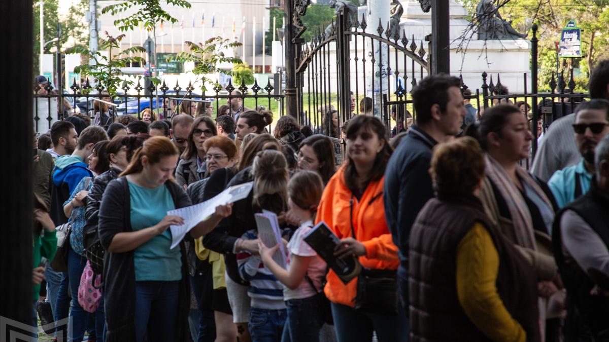 noaptea-muzeelor--palatul-sutu_48024400