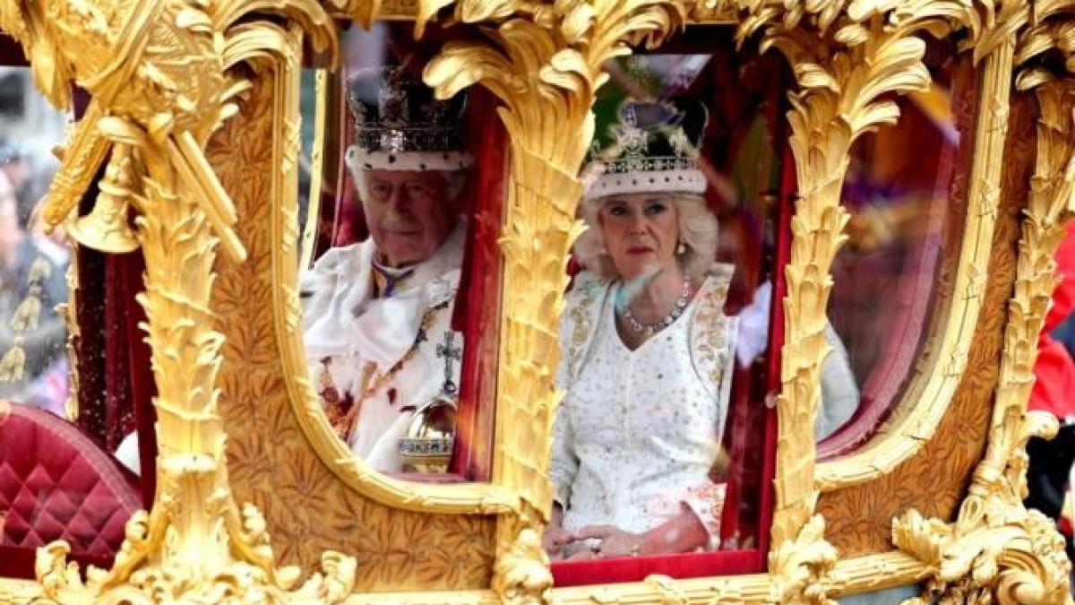 regele-charles-vizita-romania_47434400