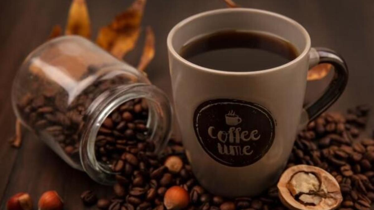 sase-trucuri-care-vor-face-cafeaua-de-dimineata-gustoasa-si-utila_43764200