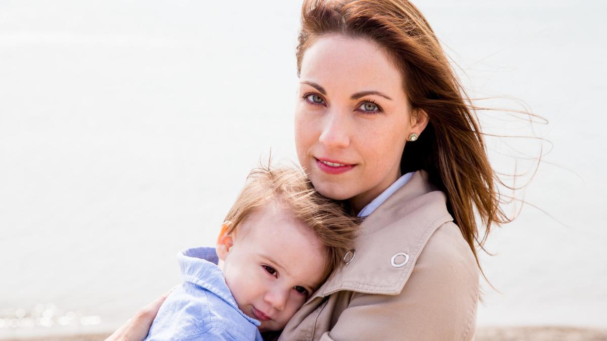 relatia-parinte-copil--psiholog-dr--raluca-anton-cei-mici-vad-mai-mult-decat-ne-putem-imagina--degeaba-incercam-sa-ne-vindecam-prin-ei--daca-nu-intelegem-ce-avem-de-vindecat_69594200