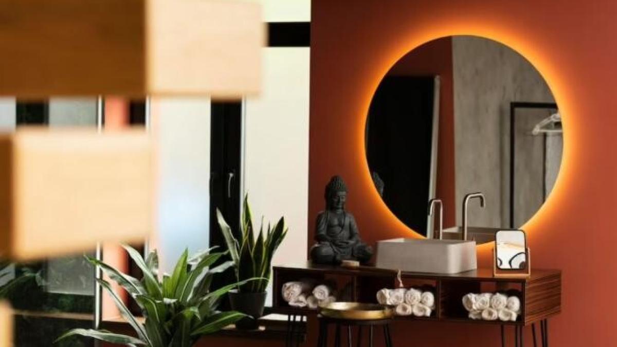 feng-shui--ce-obiecte-trebuie-sa-pui-pe-hol-pentru-a-atrage-banii-si-norocul_57525500