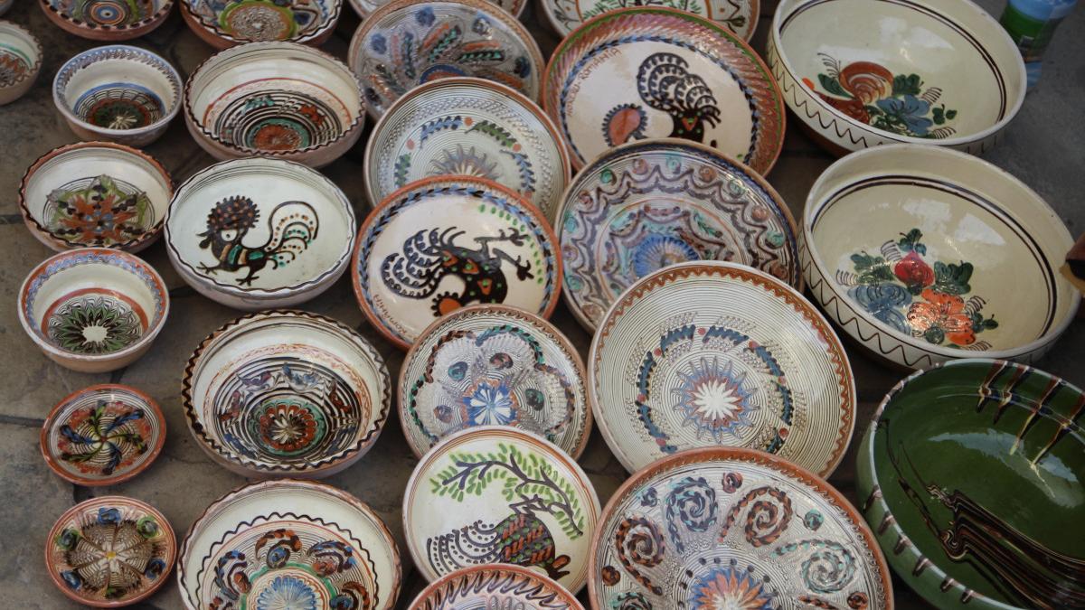 ceramica-de-horezu_51392800