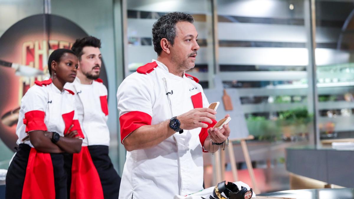 e-rau-de-tot--e-de-doamne-fereste--conflicte-pe-platourile-emisiunii-chefi-la-cutie-3_87574800