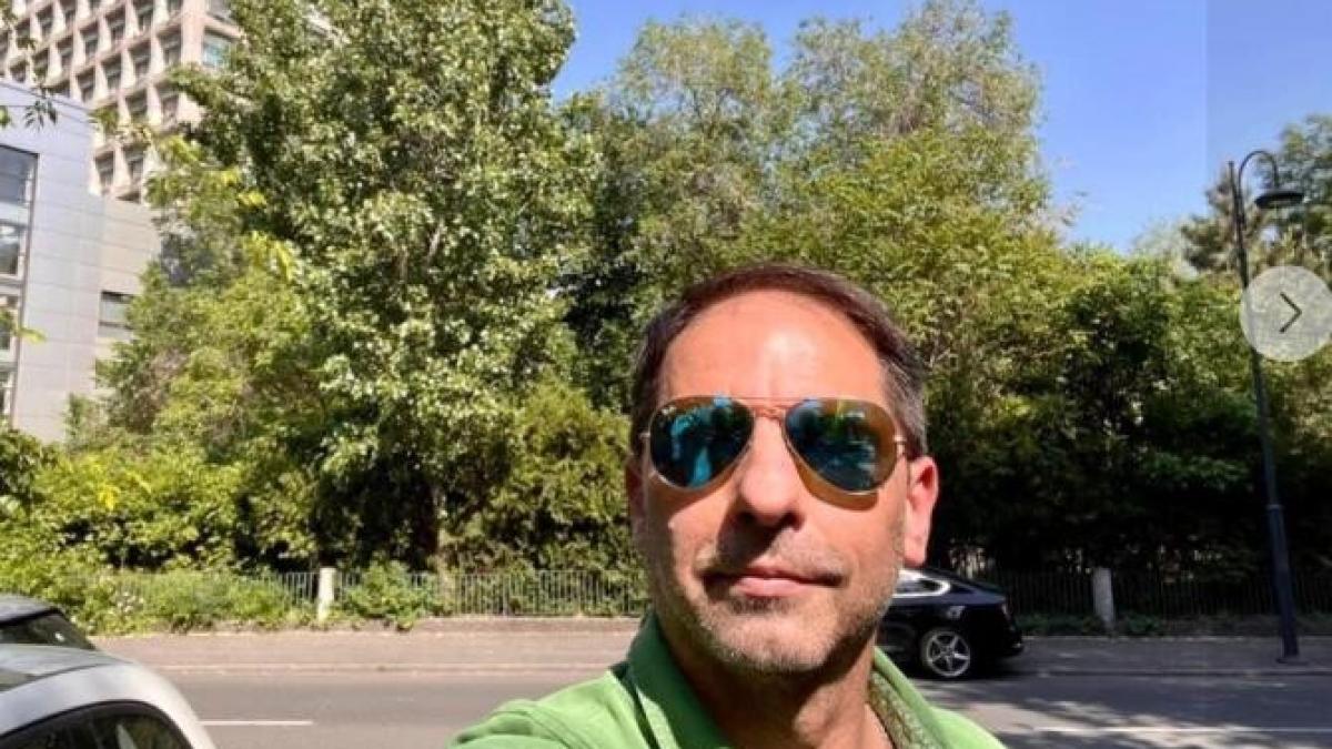 greva-in-invatamant--dan-negru---e-despre-cei-ca--profesorul-miroiu--din--steaua-fara-nume_71443800