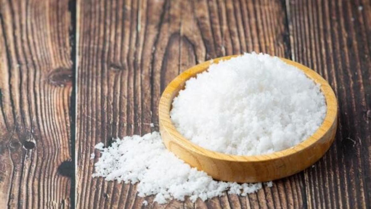 sarea-din-bucatarie-te-scapa-de-ghinion-si-probleme--afla-ce-trebuie-sa-faci-pentru-a-atrage-bunastarea_40082200