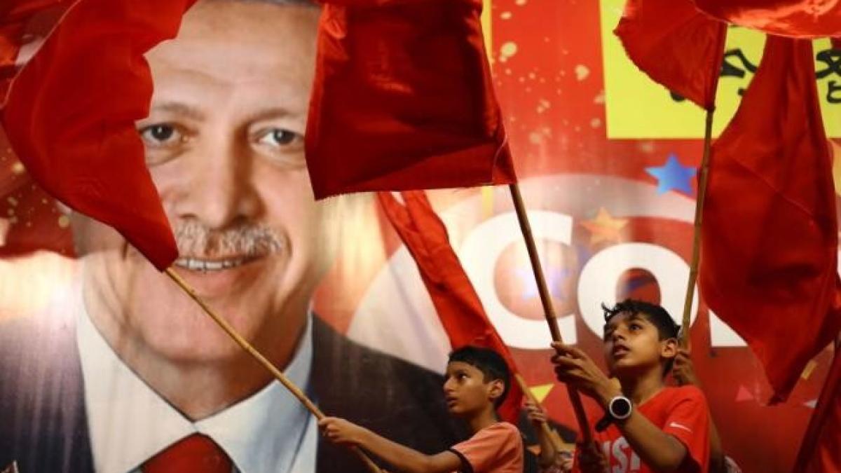 sustinatori-erdogan_95992200