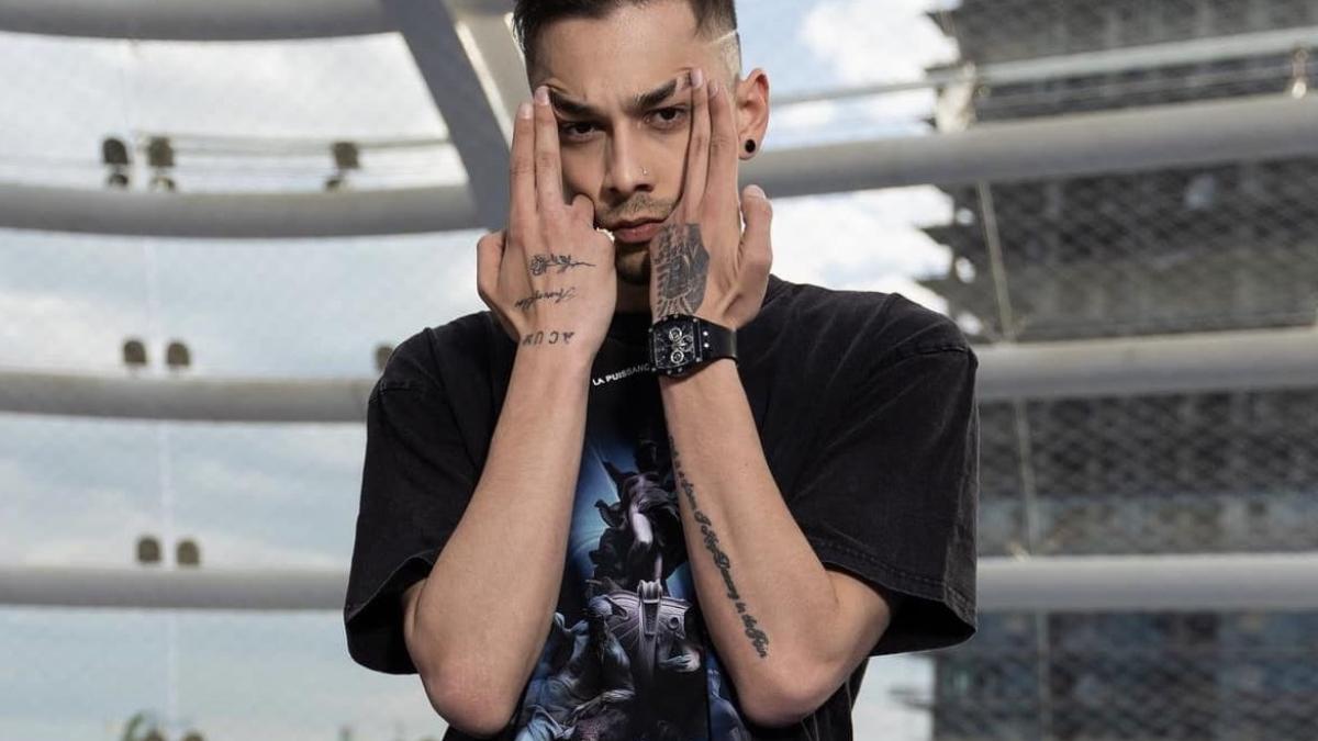 ma-simt-rapusa--juno--moment-soc--in-timp-ce-nicole-cherry-canta-pe-scena--a-spart-geamurile-cu-capul-credeam-ca-o-sa-lesin_01015300